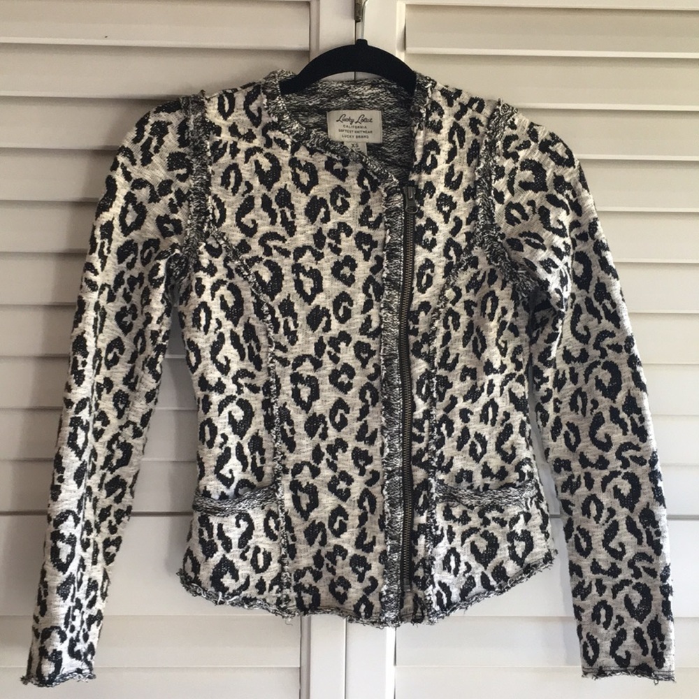 Lucky lotus leopard print jacket B&W cream